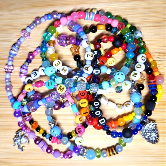 Bundle of any 10 Taylor Swift Friendship Bracelets - Picture 2 of 5